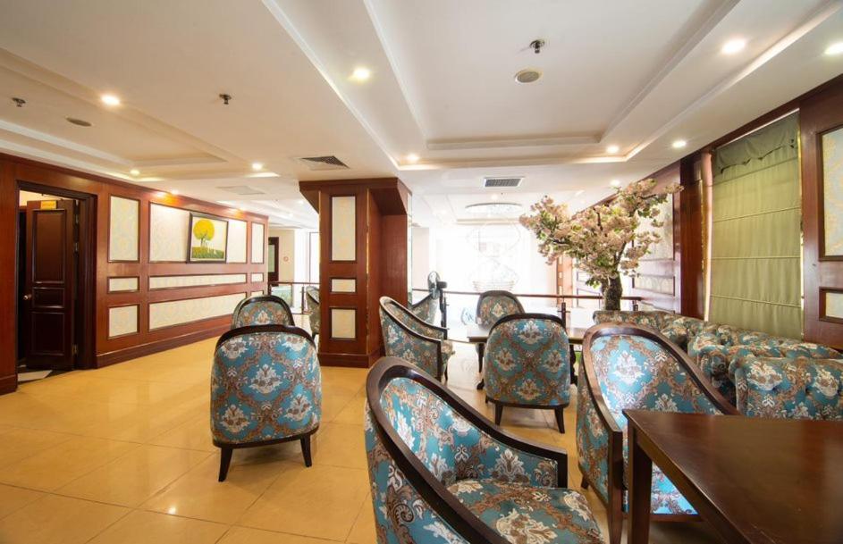 A25 Hotel - 15 Tran Quoc Toan Hanoi Esterno foto