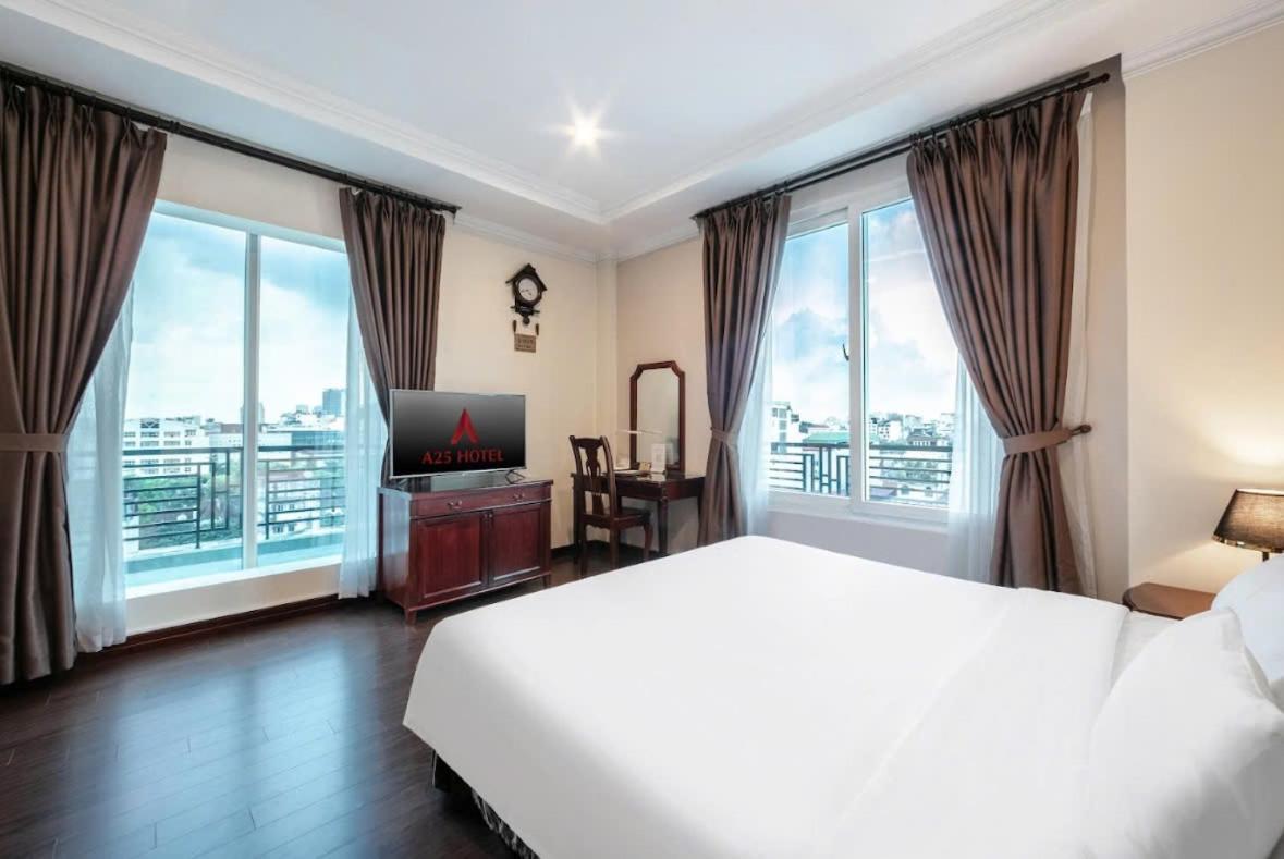 A25 Hotel - 15 Tran Quoc Toan Hanoi Esterno foto
