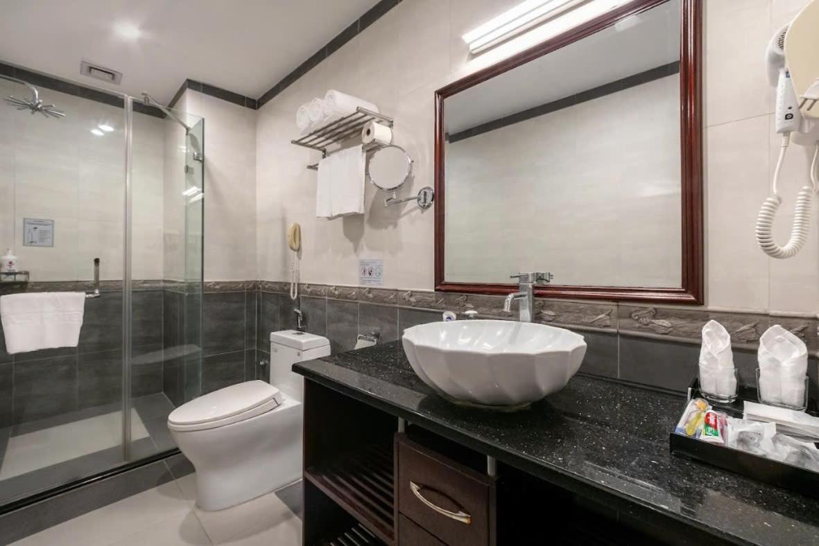 A25 Hotel - 15 Tran Quoc Toan Hanoi Esterno foto