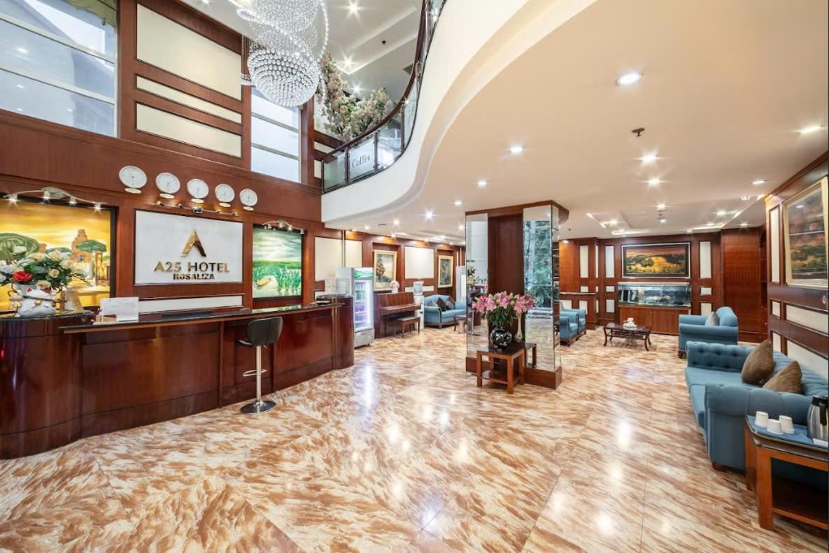 A25 Hotel - 15 Tran Quoc Toan Hanoi Esterno foto