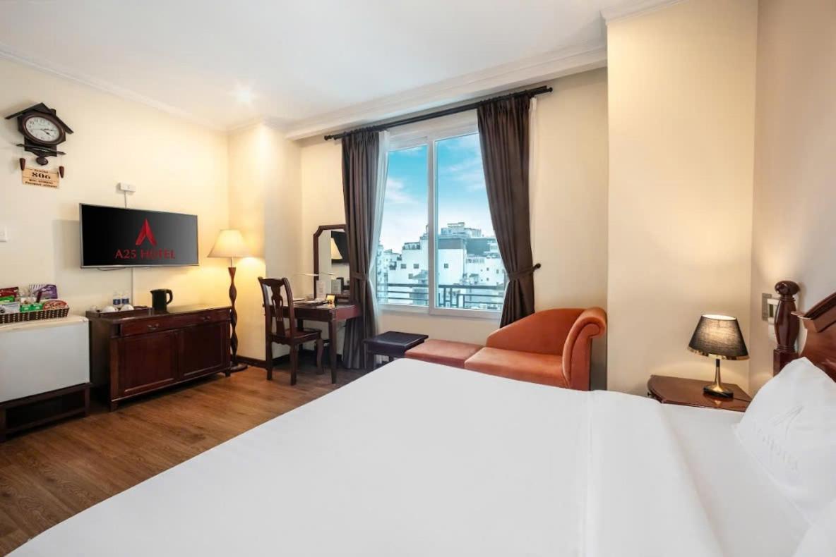 A25 Hotel - 15 Tran Quoc Toan Hanoi Esterno foto