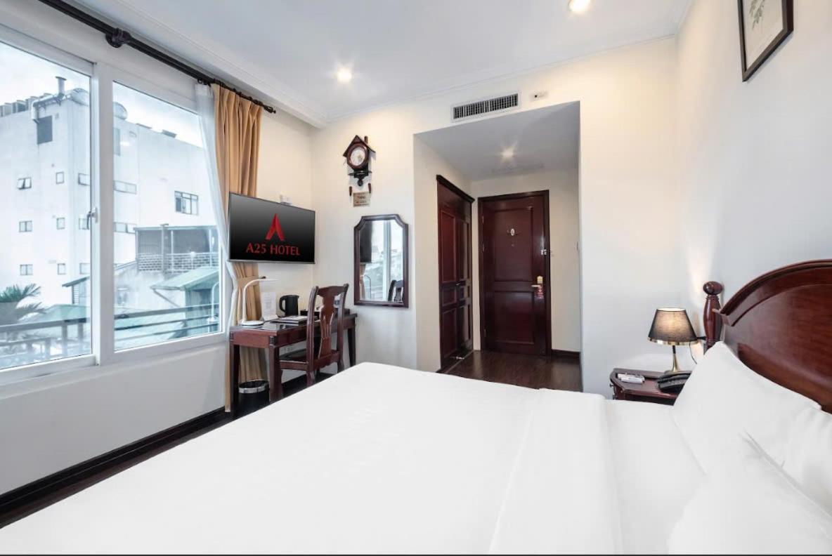 A25 Hotel - 15 Tran Quoc Toan Hanoi Esterno foto